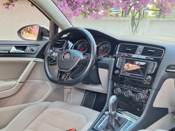 BÖYLESİ YOK 2015 EN DOLU GOLF 110 BİN KM