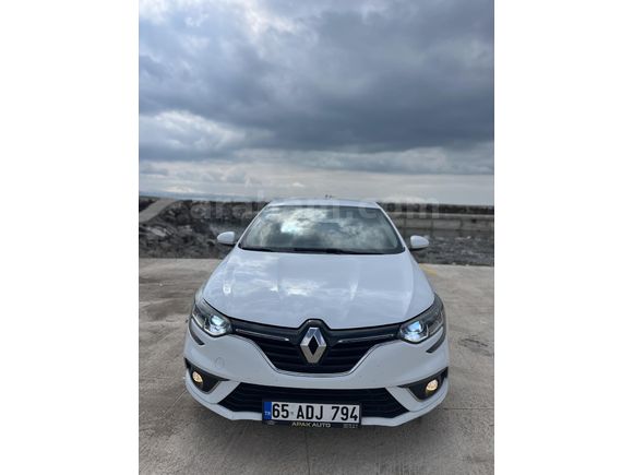 Sahibinden Renault Megane 1.5 dCi Touch Plus 2020 Model
