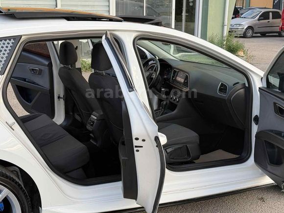 Galeriden Seat Leon 1.6 TDI Style 2018 Model Van