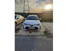 Sahibinden Toyota Corolla 1.5 Vision Plus 2023 Model  17.000 km Beyaz