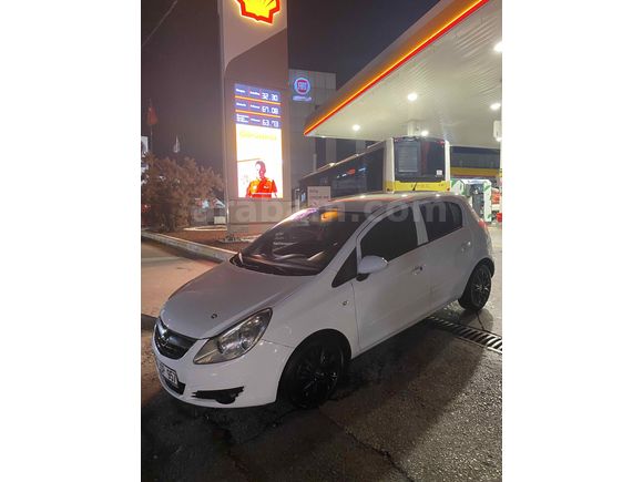 Sahibinden Opel Corsa 1.3 CDTI Essentia 2008 Model 
