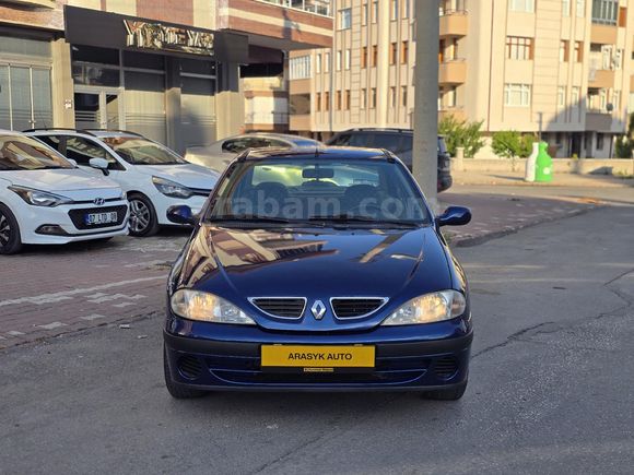 DEĞİŞENSİZ MASRAFSIZ 1.9 DTi RTE 2000 Model Konya