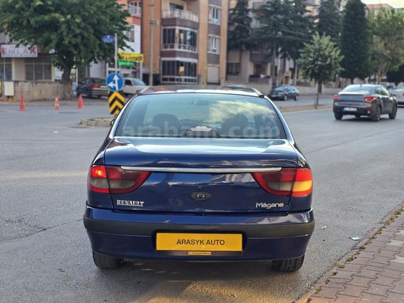 DEĞİŞENSİZ MASRAFSIZ 1.9 DTi RTE 2000 Model Konya