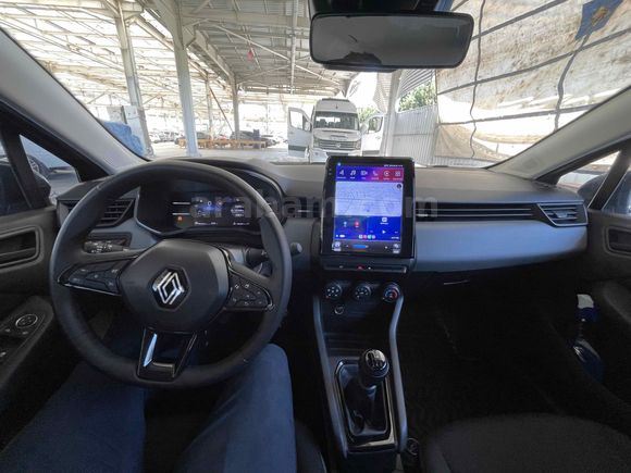 Sahibinden hatasız 34 binde Renault Clio 1.0 SCe Equilibre 2023 Model 
