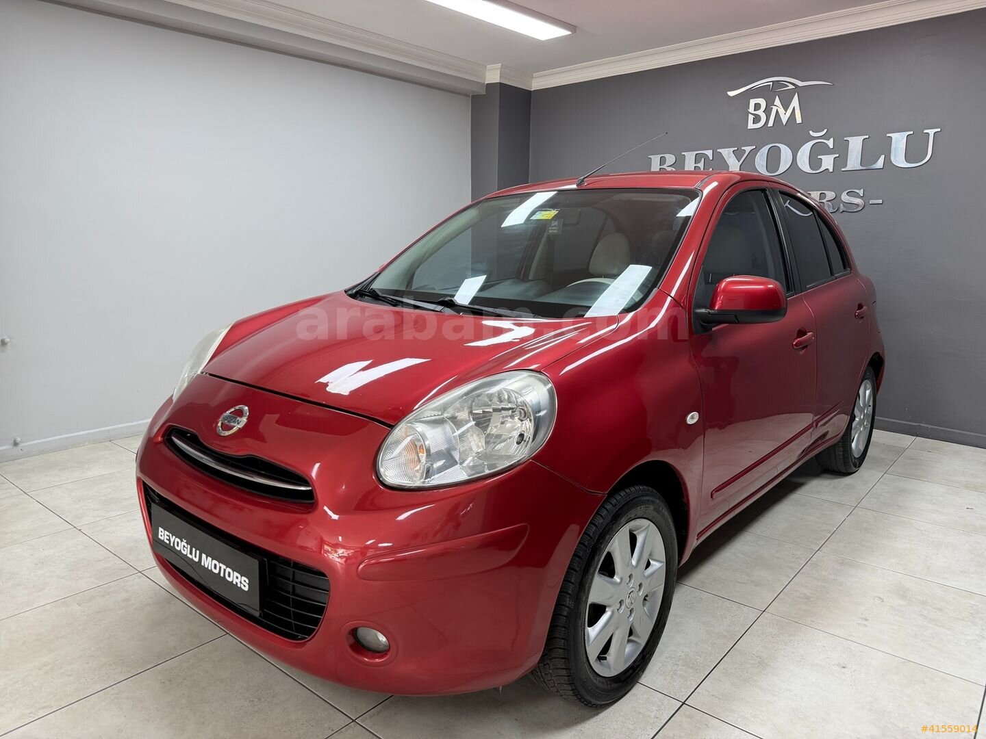 Galeriden Nissan Micra 1.2 Punch 2012 Model İstanbul 142.000 km Kırmızı 3