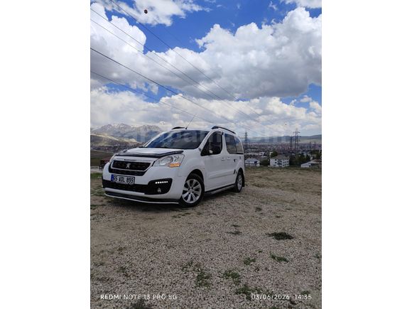 Sahibinden Peugeot Partner 1.6 HDI Allure 2017 Model