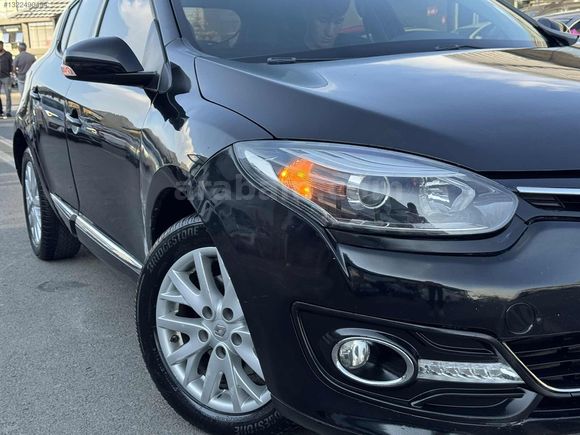 LOCA GARAGE OTOMATİK MAKYAJLI TOUCH PLUS 379.000 KM110HP