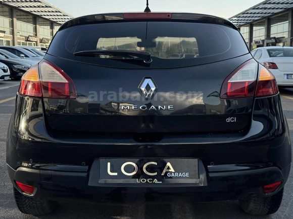 LOCA GARAGE OTOMATİK MAKYAJLI TOUCH PLUS 379.000 KM110HP