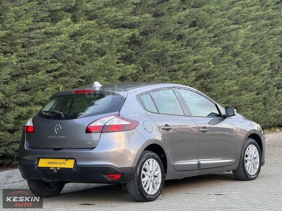 KESKİN AUTO'DAN 2015 MEGANE 1.5 DCI EDC TOUCH PLUS DEĞİŞENSİZ