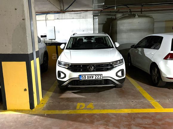 İlk Sahibinden-Ek Özellikli (ACC, PARK ASSIST vb.)SERVIS BAKIMLI