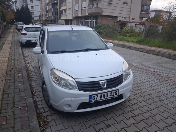Sahibinden Dacia Sandero 1.4 Ambiance 2010 Model