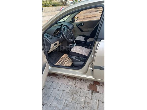 Sahibinden Renault Megane 1.6 Expression 2009 Model