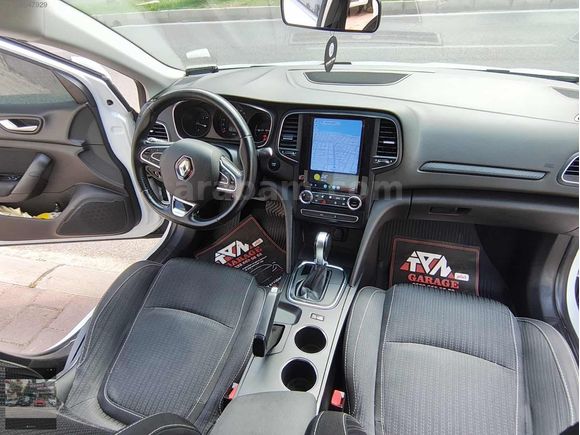 2021 çıkışlı Megane 168 bin km touch plus dizel otomatik hatasız