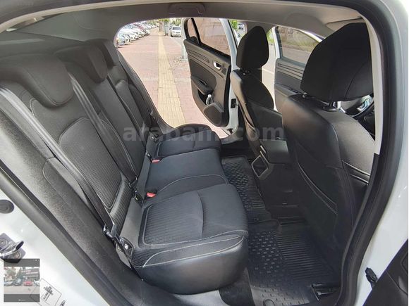 2021 çıkışlı Megane 168 bin km touch plus dizel otomatik hatasız