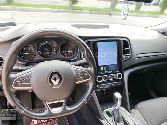 2021 çıkışlı Megane 168 bin km touch plus dizel otomatik hatasız
