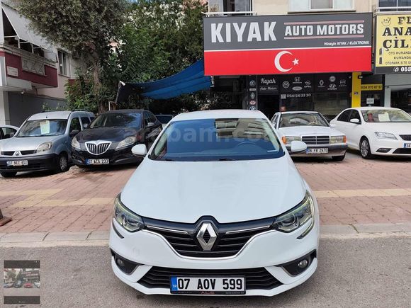 2021 çıkışlı Megane 168 bin km touch plus dizel otomatik hatasız