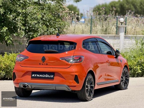 AYNAOĞLU 2024 MD RENAULT CLIO 1.0 TCE ALPINE 40 BİN KM OTOMATİK