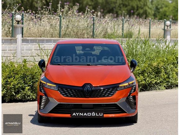 AYNAOĞLU 2024 MD RENAULT CLIO 1.0 TCE ALPINE 40 BİN KM OTOMATİK
