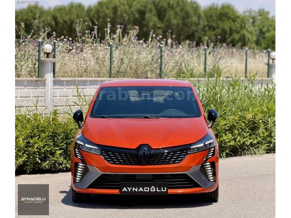AYNAOĞLU 2024 MD RENAULT CLIO 1.0 TCE ALPINE 40 BİN KM OTOMATİK