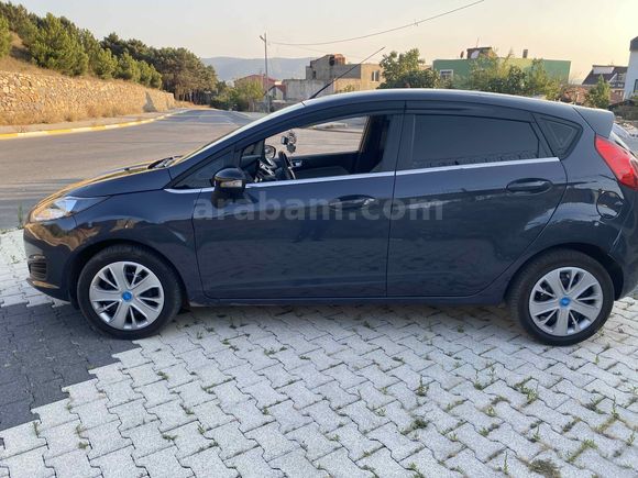 Sahibinden Ford Fiesta 1.5 TDCi Trend 2013 Model  163.000 km Siyah