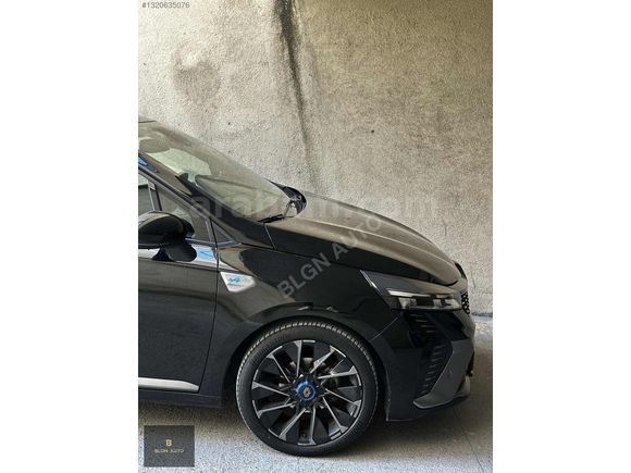 2024 CLİO ALPİNE GSR2 %20 KDV 28 BİN KM. TESLA EKRAN SERV BAK.