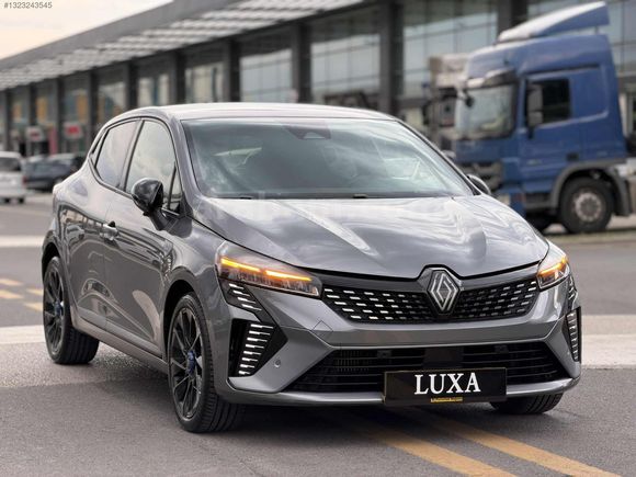 LUXA AUTO'DAN HATASIZ BOYASIZ TRAMERSİZ DÜŞÜK KM