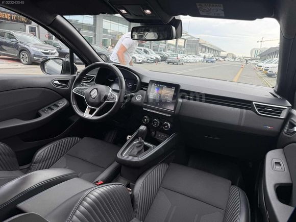 LUXA AUTO'DAN HATASIZ BOYASIZ TRAMERSİZ DÜŞÜK KM