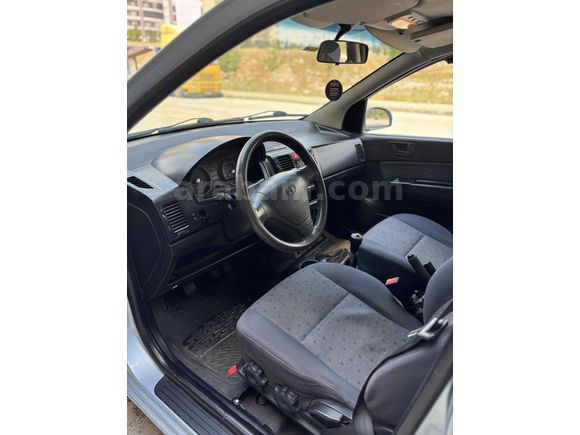 ÖĞRETMENDEN BAKIMLI GETZ