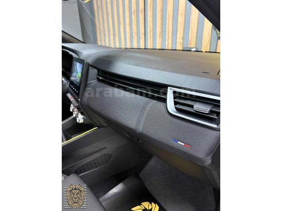 2024**RENAULT CLİO**1.0 Tce**ESPRİT ALPİNE**20.000km**HATASIZ