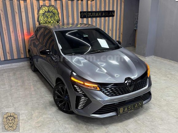 2024**RENAULT CLİO**1.0 Tce**ESPRİT ALPİNE**20.000km**HATASIZ