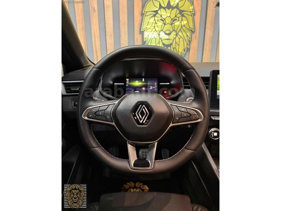 2024**RENAULT CLİO**1.0 Tce**ESPRİT ALPİNE**20.000km**HATASIZ