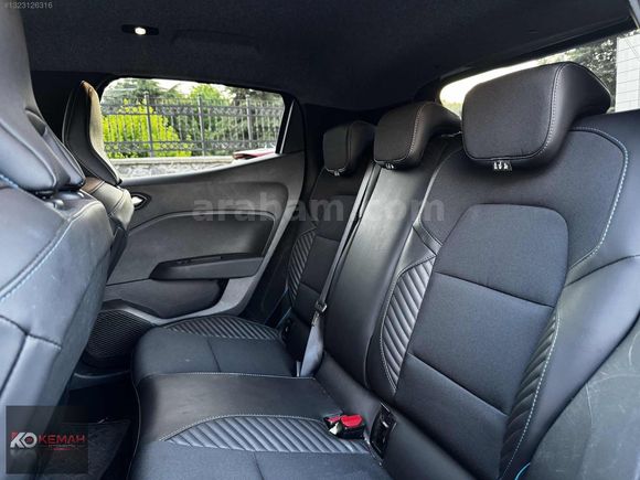 | KEMAH OTOMOTİV | 2024 CLİO 5 1.0 TECHNO ESPRIT ALPINE GSR 2