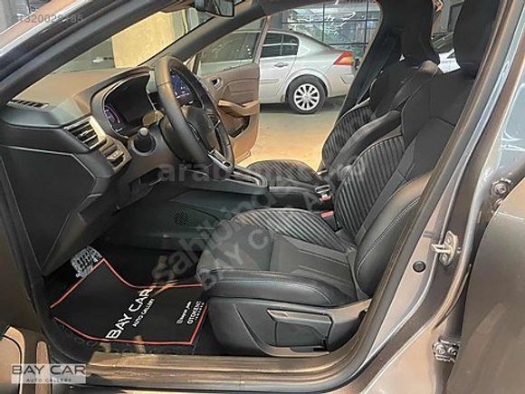 BAY CAR'DAN 2024 CLİO 1.0 TCE TECHNO ESPRİT ALPİNE BOYASIZ