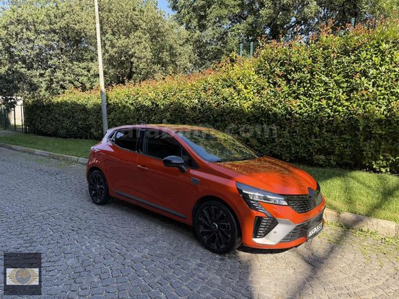 2024 MODEL RENAULT CLİO 1.0 TCE ALPİNE 25.000 KM HATSIZ