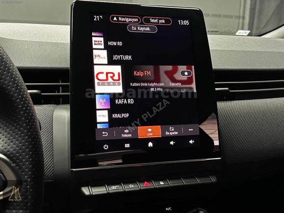 MY PLAZA- 2025 RENAULT CLİO 1.0 TCe TECHNO ESPRİT ALPİNE HATASIZ