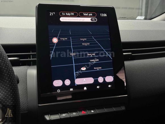 MY PLAZA- 2025 RENAULT CLİO 1.0 TCe TECHNO ESPRİT ALPİNE HATASIZ