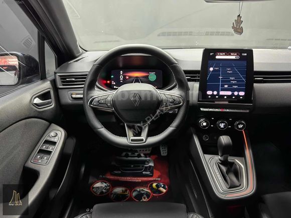 MY PLAZA- 2025 RENAULT CLİO 1.0 TCe TECHNO ESPRİT ALPİNE HATASIZ