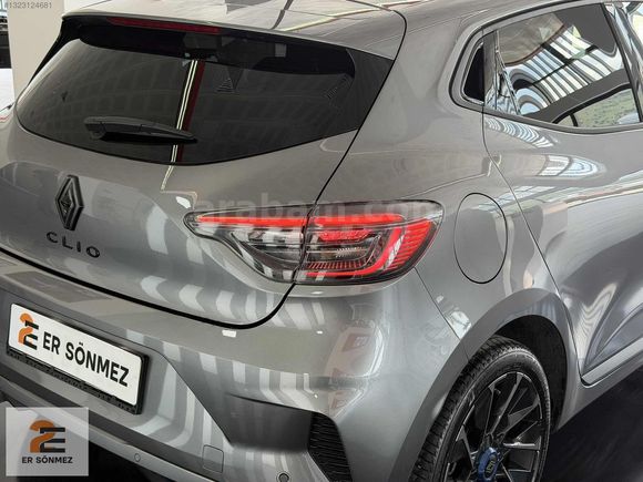 ER SÖNMEZ 2.ELDEN 2025 CLİO 1.0 TECHNO ESPRIT ALPINE 0.49 FAİZ