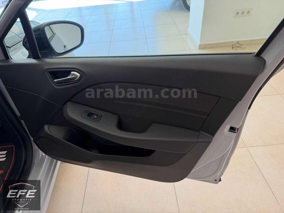 2024 RENAULT CLIO 1.0 TCe TECHNO ESPRİT ALPİNE 16.000 KM BOYASIZ