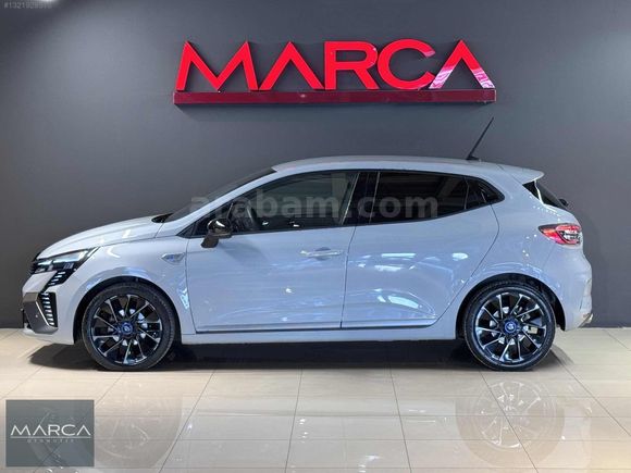 MARCA 2025 RENAULT CLİO TECHNO ESPRİT ALPHINE/HATASIZ/18.500KM