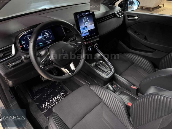 MARCA 2025 RENAULT CLİO TECHNO ESPRİT ALPHINE/HATASIZ/18.500KM