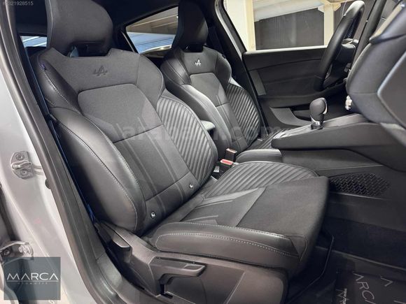 MARCA 2025 RENAULT CLİO TECHNO ESPRİT ALPHINE/HATASIZ/18.500KM