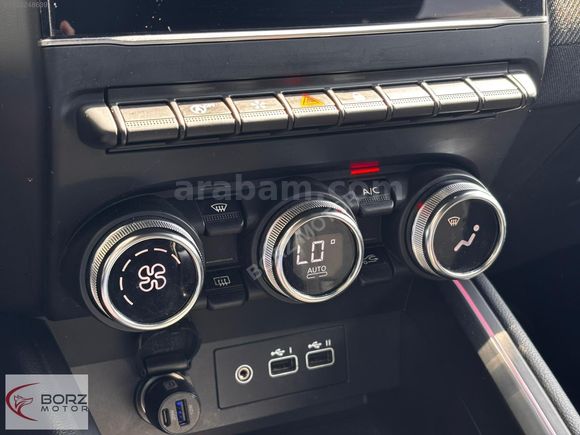 BORZ MOTOR'DAN2025 RENAULT CLİO T.ESPRİT ALPHİNE HATASIZ 9.000KM