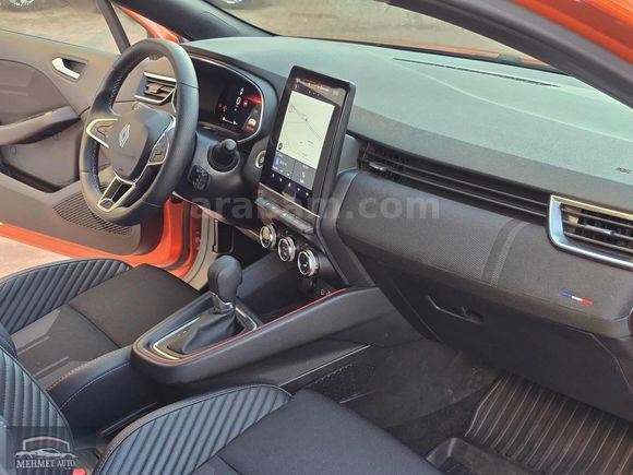 HATASIZ BOYASIZ ALPİNE CLIO 16 BİN KM GSR2 TESLA EKRAN