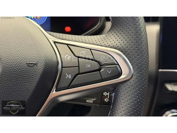 HATASIZ RENAULT CLİO TECHNO ESPRIT ALPİNE LANSMAN B. EKRAN 14KM