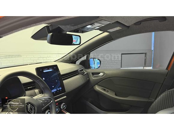 HATASIZ RENAULT CLİO TECHNO ESPRIT ALPİNE LANSMAN B. EKRAN 14KM