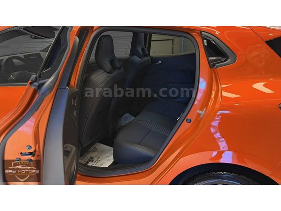 HATASIZ RENAULT CLİO TECHNO ESPRIT ALPİNE LANSMAN B. EKRAN 14KM