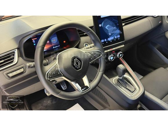 HATASIZ RENAULT CLİO TECHNO ESPRIT ALPİNE LANSMAN B. EKRAN 14KM