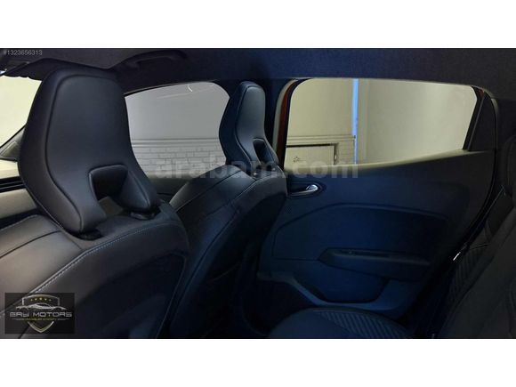 HATASIZ RENAULT CLİO TECHNO ESPRIT ALPİNE LANSMAN B. EKRAN 14KM