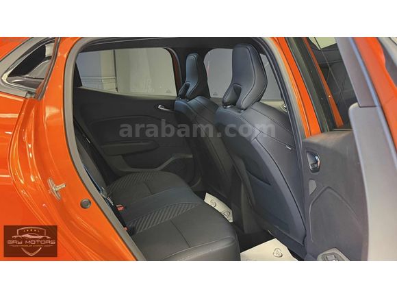 HATASIZ RENAULT CLİO TECHNO ESPRIT ALPİNE LANSMAN B. EKRAN 14KM